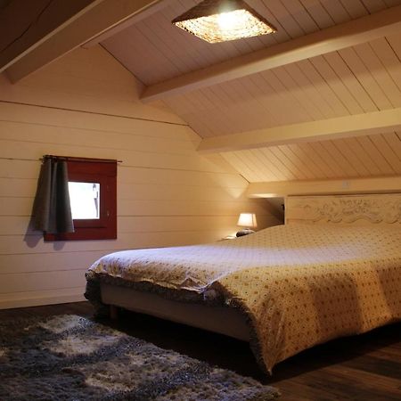 Chalet Cosy En Lisiere De Foret Paule Exterior foto